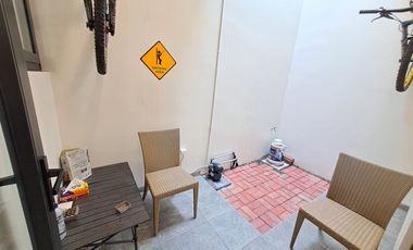 Disewakan Rumah Bagus 2Lt dan LB140m di Villa Melati Mas Serpong TangSel, KD25102102