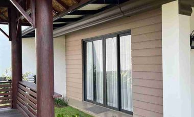 Rumah Posisi Hook Rancamaya Golf Bogor