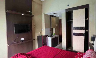 Sewa Per Bulan di Vivo Apartemen Yogyakarta, poolside