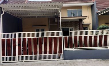 Rumah Sidoarjo di Green Palm Full Furnished