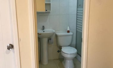 Condominio con 6 departamentos en Barrio Lintz