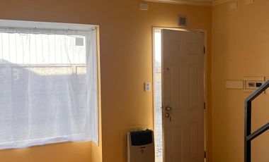 Condominio con 6 departamentos en Barrio Lintz