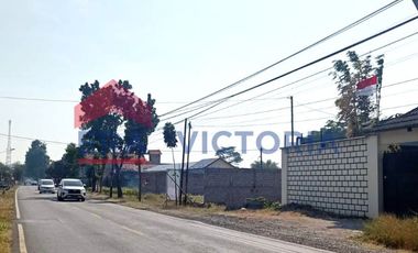 Rumah Jual di Turus Gampengrejo Kab Kediri Terdapat 2 Bangunan Depan Rumah Induk Belakang Kamar 2 Lantai