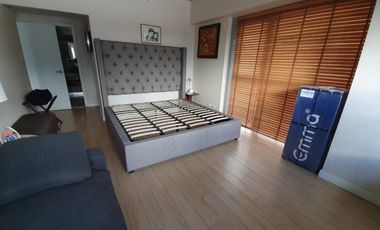 2 Bedroom at One Shangri-La Place North Tower with 2 parking slots