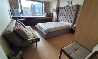 2 Bedroom at One Shangri-La Place North Tower with 2 parking slots