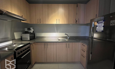 FOR LEASE: 1 BR Condo Unit with Den at The Grove by Rockwell