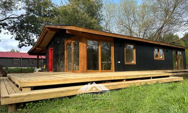 Encantadora CASA entre Villarrica y Pucon sector Parklake