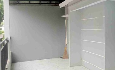 Jual rumah siap huni Di Perum golden berry Menganti gresik