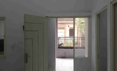 Jual rumah siap huni Di Perum golden berry Menganti gresik