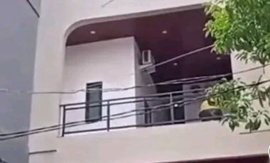 39 KT KM. Jual Kost Dharmahusada dekat Unair Surabaya