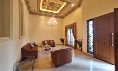 Harga Murah Rumah Mewah 3 Lantai di Bukit Gading Mediterania Kelapa Gading