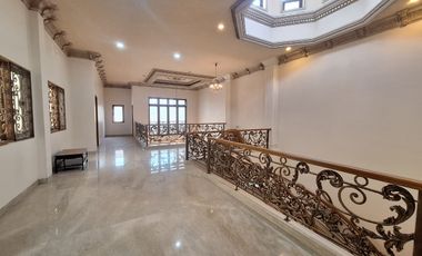 Harga Murah Rumah Mewah 3 Lantai di Bukit Gading Mediterania Kelapa Gading