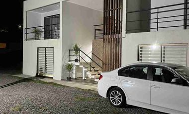 SE ARRIENDA DEPARTAMENTO AMOBLADO EN CONSTITUCIÓN.