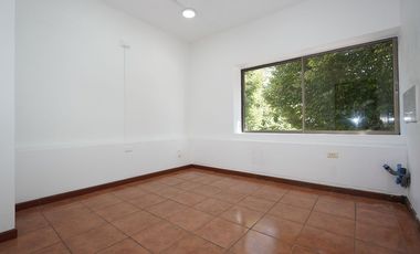 Centro Viña - Galeria Couve - 6 Privados - 2b - 1 Bodega