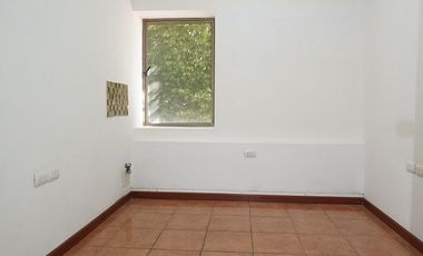 Centro Viña - Galeria Couve - 6 Privados - 2b - 1 Bodega