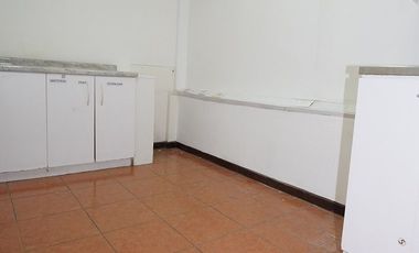 Centro Viña - Galeria Couve - 6 Privados - 2b - 1 Bodega