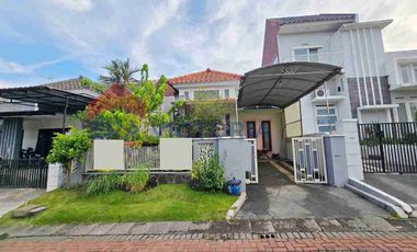 Rumah bagus di villa puncak tidar malang