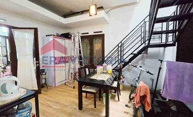 Rumah bagus di villa puncak tidar malang