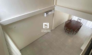 VENTA CASA EN URB. ARBOLEIA