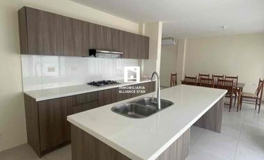 VENTA CASA EN URB. ARBOLEIA