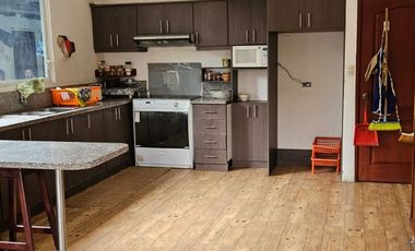 TERRENO CON CASAS EN VENTA EN CATAMAYO