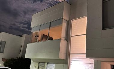 Casa en Conjunto Cerrado Palos Verdes – Sector La Florida