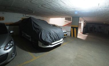 VENTA APTO BARRIO LA PLAYA ASCENSOR