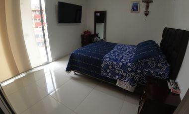 VENTA APTO BARRIO LA PLAYA ASCENSOR