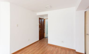 VENDO DPTO. CON EXCELENTE UBICACIÓN