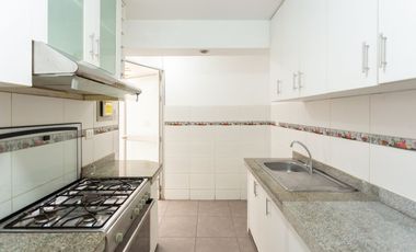 VENDO DPTO. CON EXCELENTE UBICACIÓN