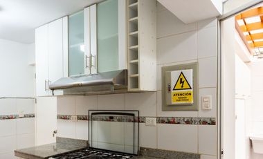 VENDO DPTO. CON EXCELENTE UBICACIÓN