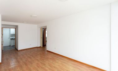 VENDO DPTO. CON EXCELENTE UBICACIÓN