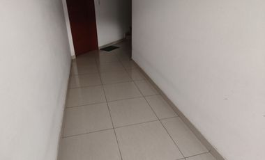 VENDO DPTO. CON EXCELENTE UBICACIÓN