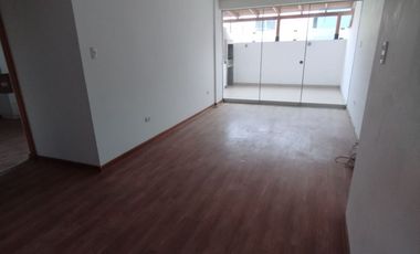 VENDO DPTO. CON EXCELENTE UBICACIÓN