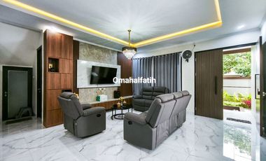 Dijual Rumah Mewah Siap Huni dan full furnish Berlokasi Di BNR Bogor