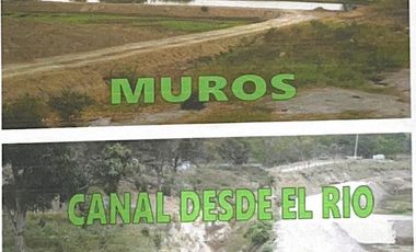 Hacienda Agropecuaria con Producción Camaronera en Venta - Manabí