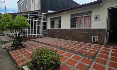Venta de casa de un piso en el barrio Candido Leguizamo de area 131m2,al norte de la ciudad de neiva