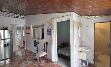 Venta de casa de un piso en el barrio Candido Leguizamo de area 131m2,al norte de la ciudad de neiva