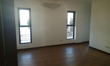 Modern 5 Bedroom House and Lot for Sale in Verdana Homes Daang Hari, Cavite