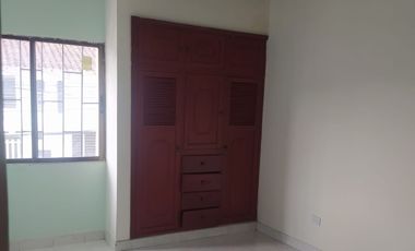Se alquila apartamen, barrio Alvernia