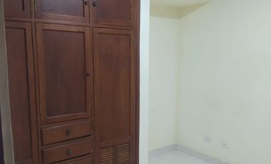 Se alquila apartamen, barrio Alvernia