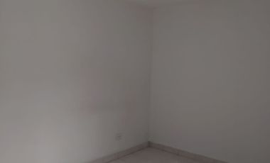 Se alquila apartamen, barrio Alvernia