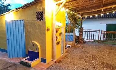 VENTA CASA 20 MIN DE BARICHARA UBICADA CABRERA - SANTANDER