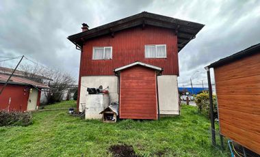 Vendo casa en Chacabuco esquina Julio Buschmann, Osorno