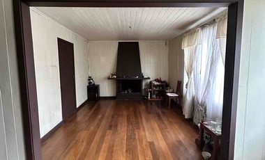 Vendo casa en Chacabuco esquina Julio Buschmann, Osorno