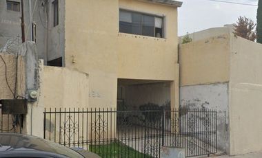 CASA EN VENTA EN MONCLOVA