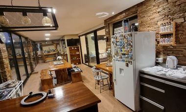 Casa 5 ambientes con piscina climatizada. Arenas del Sur. Mar del Plata