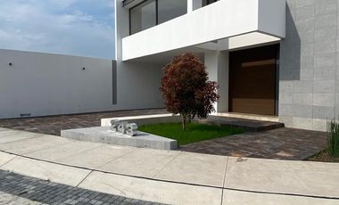 Hermosa residencia en VENTA San Nicolás Premier