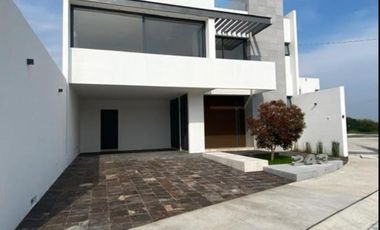 Hermosa residencia en VENTA San Nicolás Premier
