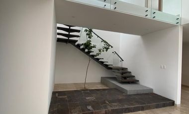 Hermosa residencia en VENTA San Nicolás Premier